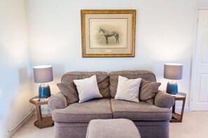 Laylands Yard, Wells-next-the-Sea - Host & Stay