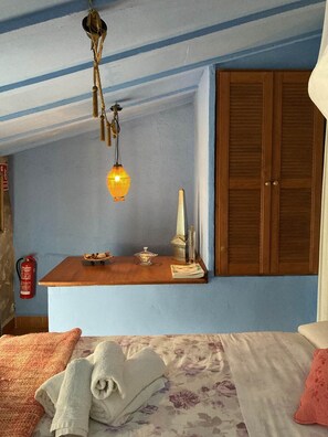 La chambre et le placard