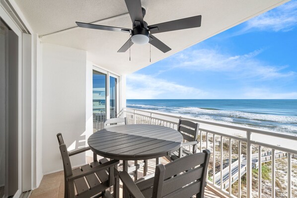 Welcome to SeaSpray East 624!