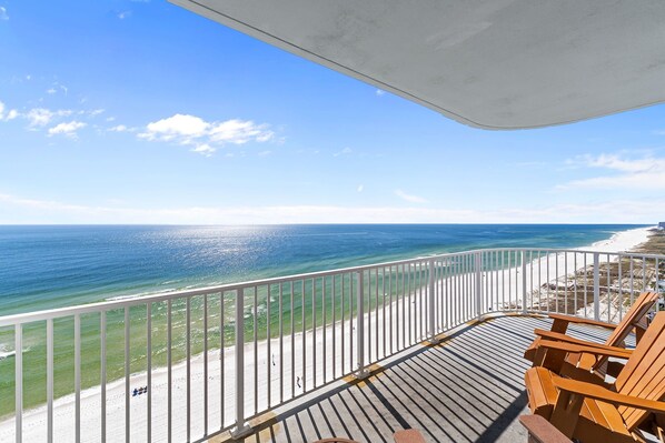 Welcome to Summerchase Penthouse 4!