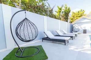 Sunbathing area perfect to relax.
