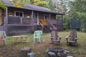 Enjoy a Traditional Cottage Campfire at Sprucehaven Lodge