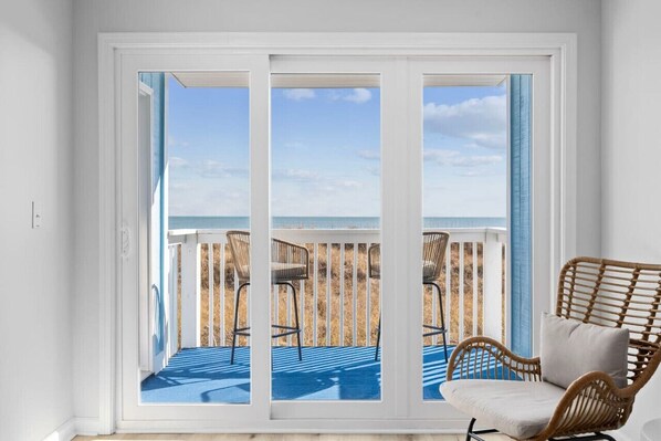 Private covered deck with unobstructed oceanfront views!