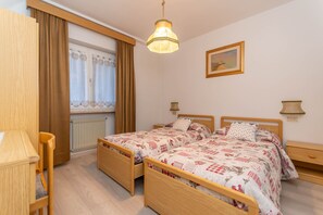 Child's bedroom