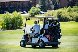 Golf right outside your door.