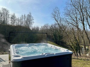 Hot tub
