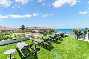 Slide into these sun loungers and work on your sun-kissed tan. 