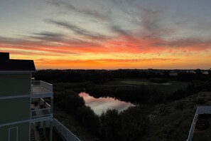 WR449: Juniper Hill | Top Level Deck View at Sunrise