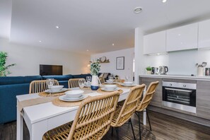 Highfield Street Hideaway, Liverpool - Host & Stay