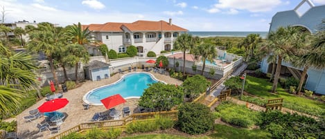 Lounge the day away or make a splash in the sparkling communal pool