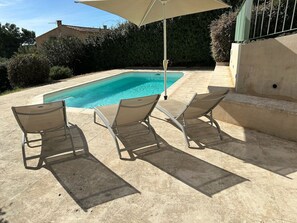 swimming-pool