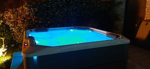 Bubbelpool utomhus