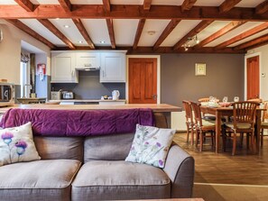 Living area | Trough Cottage - Lane Farm, Holmfirth