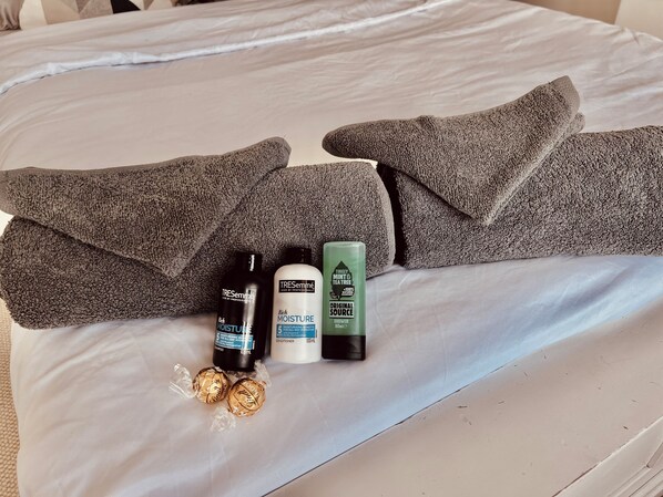 Bathroom amenities