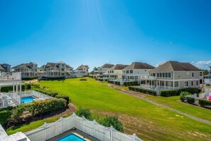 Enjoy the sounds of the ocean waves as you sit with your cup of coffee, or glass of win on the secluded third floor deck!