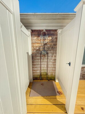 outdoor shower