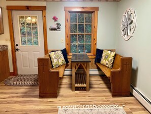 Breakfast nook