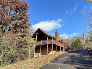 one bedroom honeymoon cabin full log home