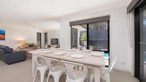 Dinning Table