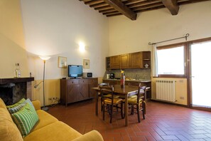 Kitchen and dining area