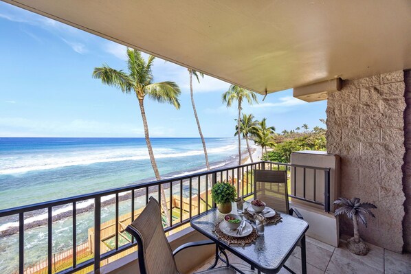 Paki Maui 301 lanai with Ocean view 1