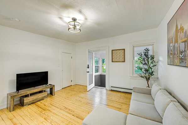 Hastings-on-Hudson Vacation Rental | 2BR | 1BA | Stairs Required | 800 Sq Ft
