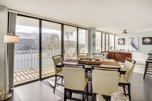Dining Room | Single-Story Condo on 2nd Floor