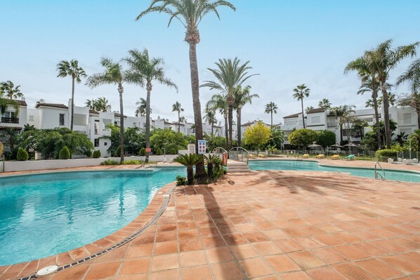 Holiday Home Swimming Pool