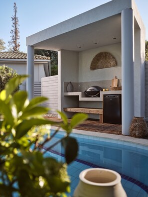 A culinary haven with breathtaking surroundings.