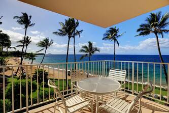 Your Perfect Ocean View Retreat in a Desirable Location! -Kamaole Nalu #405: