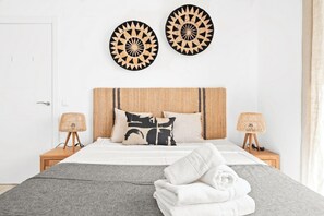 Stayhost (2)