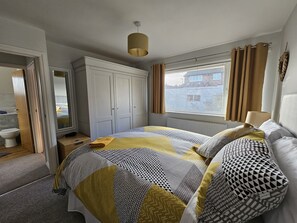 King size quality sprung bed