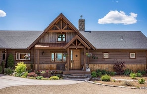 Front view of Gunbarrel Ranch House.