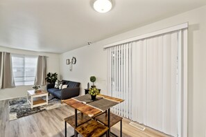 Indoors, Furniture, Living Room, Home Decor, Coffee Table