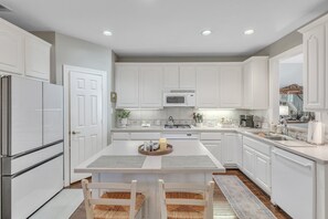Indoors, Kitchen, Refrigerator, Microwave, Oven