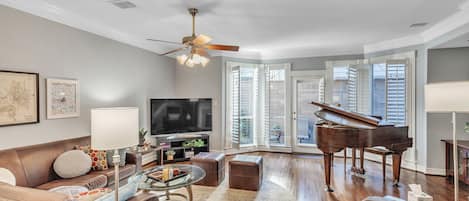 Furniture, Indoors, Living Room, Home Decor, Table
