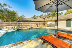 Private Outdoor Pool