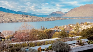 View of Lake Whakatipu and Peninsula