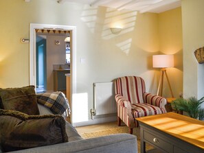 Living area | Puffin’s Nest - Longsmith Cottages, Flamborough