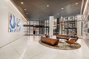 Sittområde i lobbyn