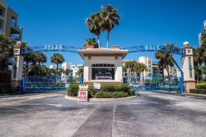 Entrance from Atlantic Way