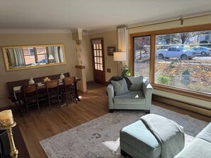 Living/Dining Rom