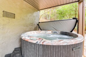 Private Hot Tub