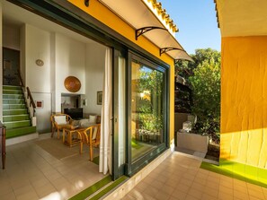 Plant, Property, Furniture, Building, Flowerpot, Wood, Table, Chair, Door, Orange