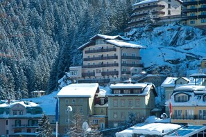 Holiday Home Exterior [winter]