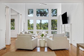Floor to ceiling windows!