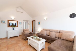 Villa Kanak image
