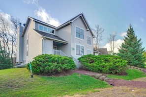 Home Exterior | Furnished Deck w/ Mountain Views | Keyless Entry