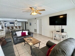 LivingArea3