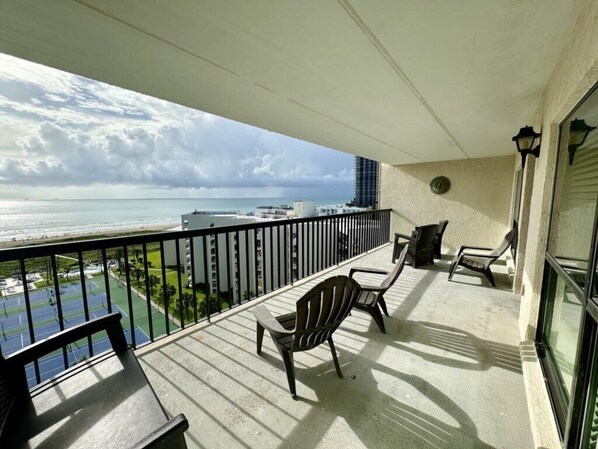 Balcony1